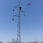 Inspeccions industrials amb dron - cable pilot